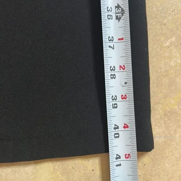 💕Women’s Pants💕  - Picture 7 of 9